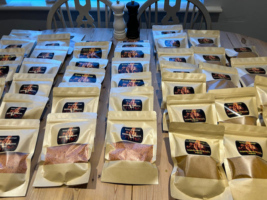Christmas shopping list - chilli salt and habanero curry powders all stocked up for your Xmas shopping 🤠 🎅🏼